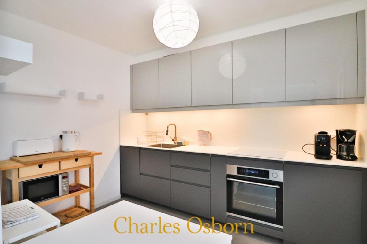 Tadacorbu - Apt Renove 3*, Calme En Centre-Ville Sete Ngoại thất bức ảnh